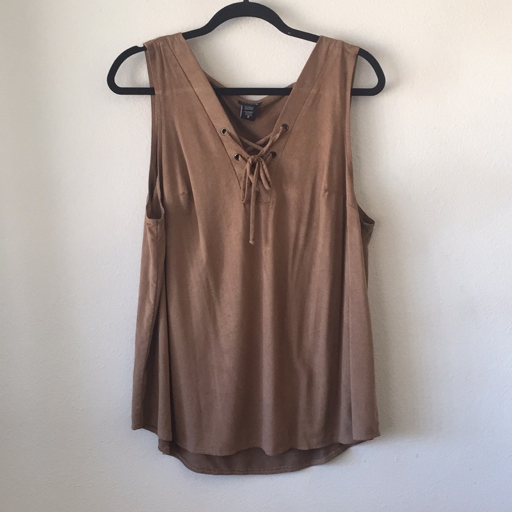 NWOT Torrid Faux Suede Sleeveless Top Size 2 - 2xl